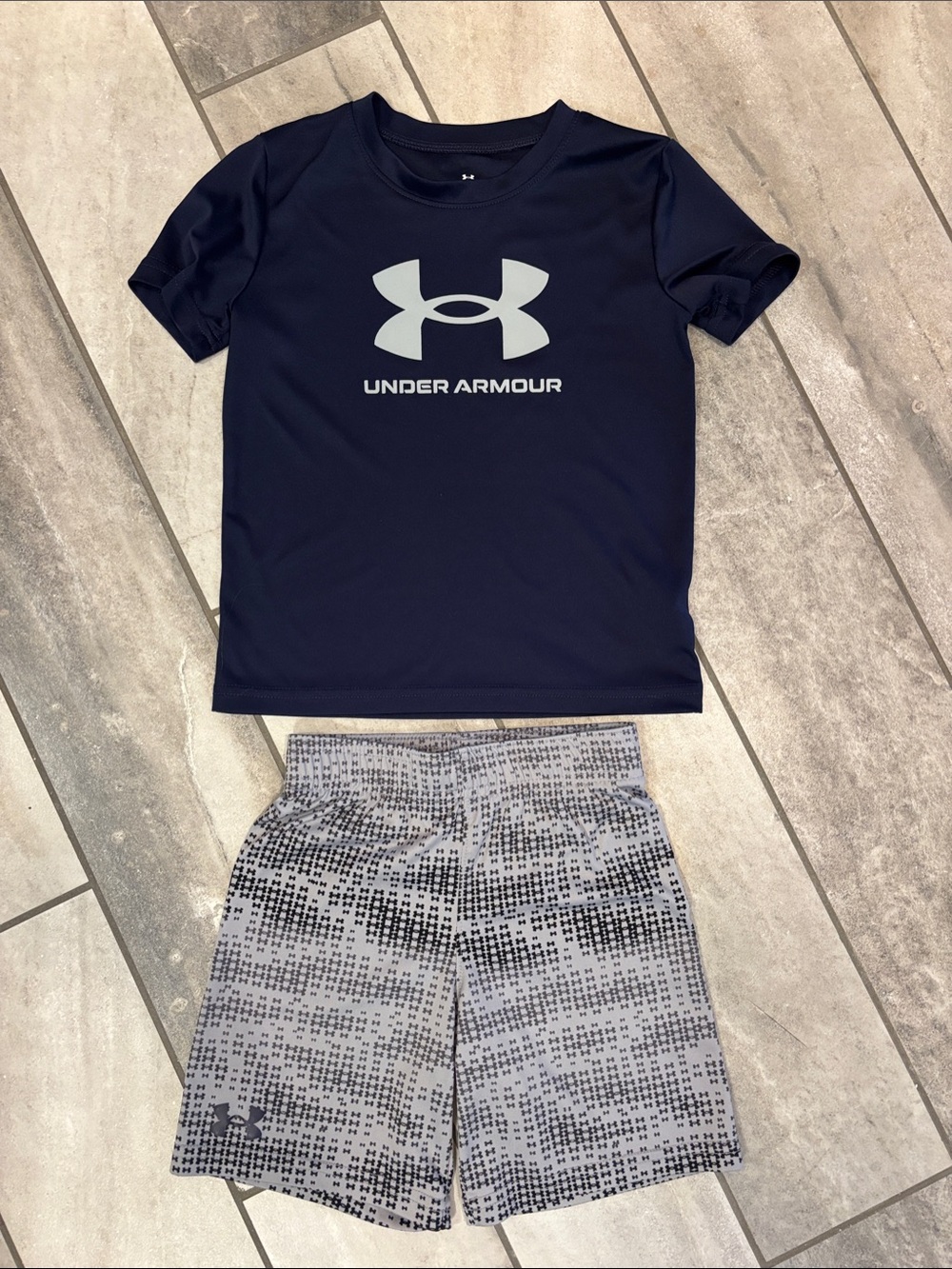 Under Armour Navy Tee with Gray Patterned Shorts